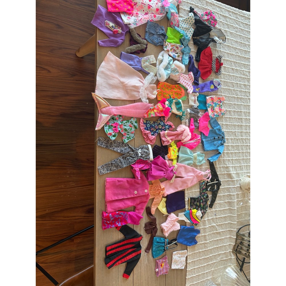 Huge lot of vintage Barbie clothes, 1990s Mattel 54 pieces